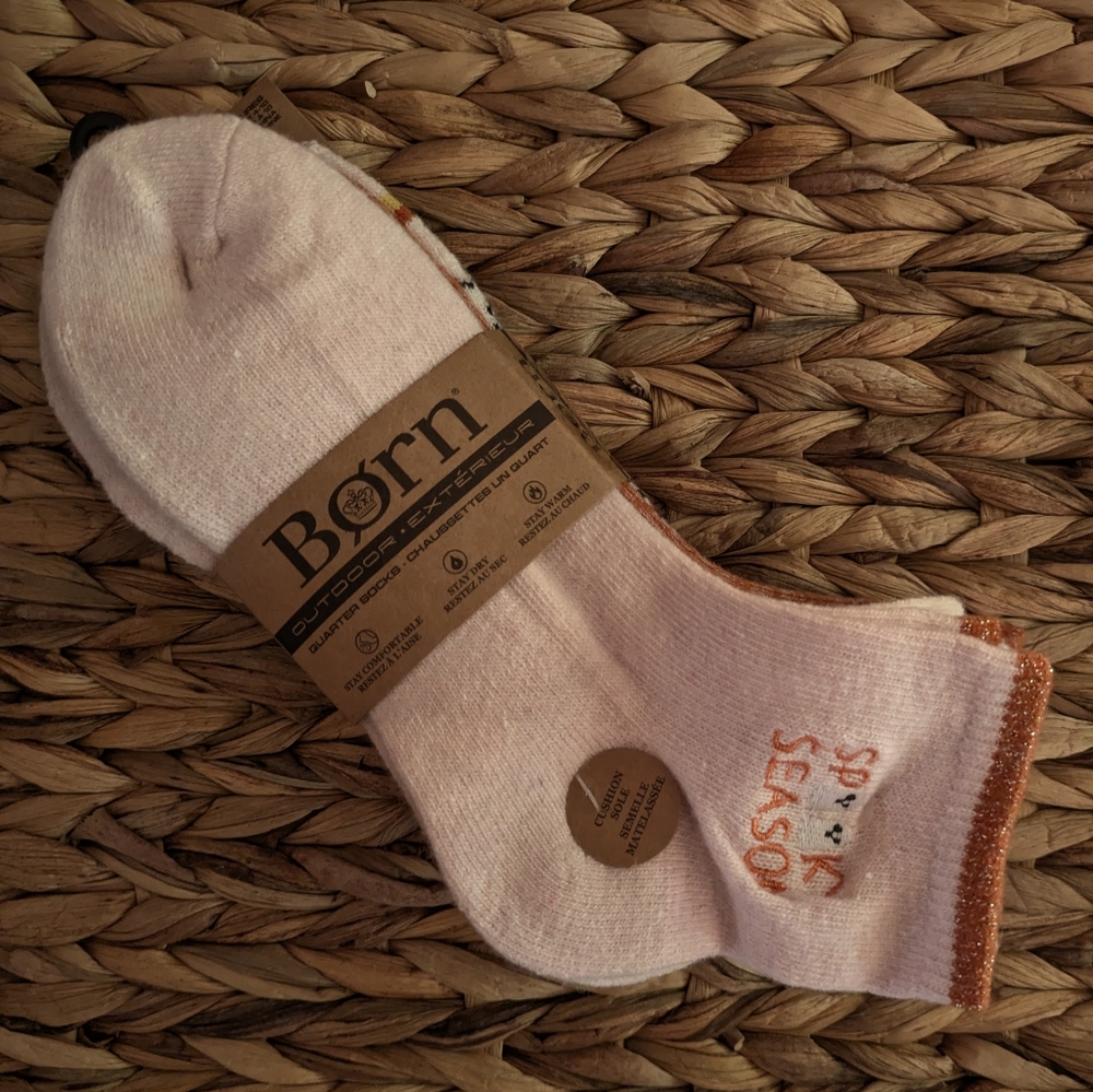 🧦 2/$30 🧦 Born Wool Blend Super Soft Halloween Cozy Socks
